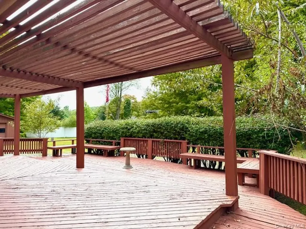 19 Andrew Paye Road Pond Eddy NY 12770