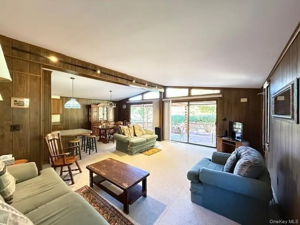 19 Andrew Paye Road Pond Eddy NY 12770