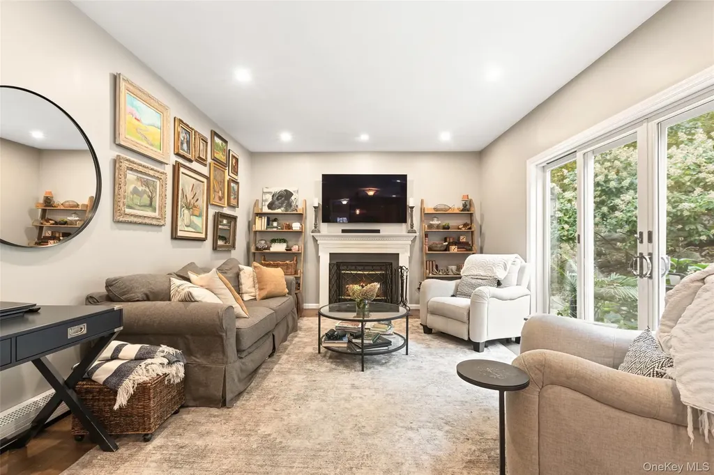 10 Andreas Court Holmes NY 12531