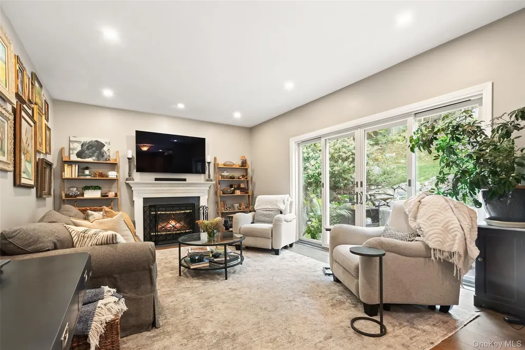 10 Andreas Court Holmes NY 12531