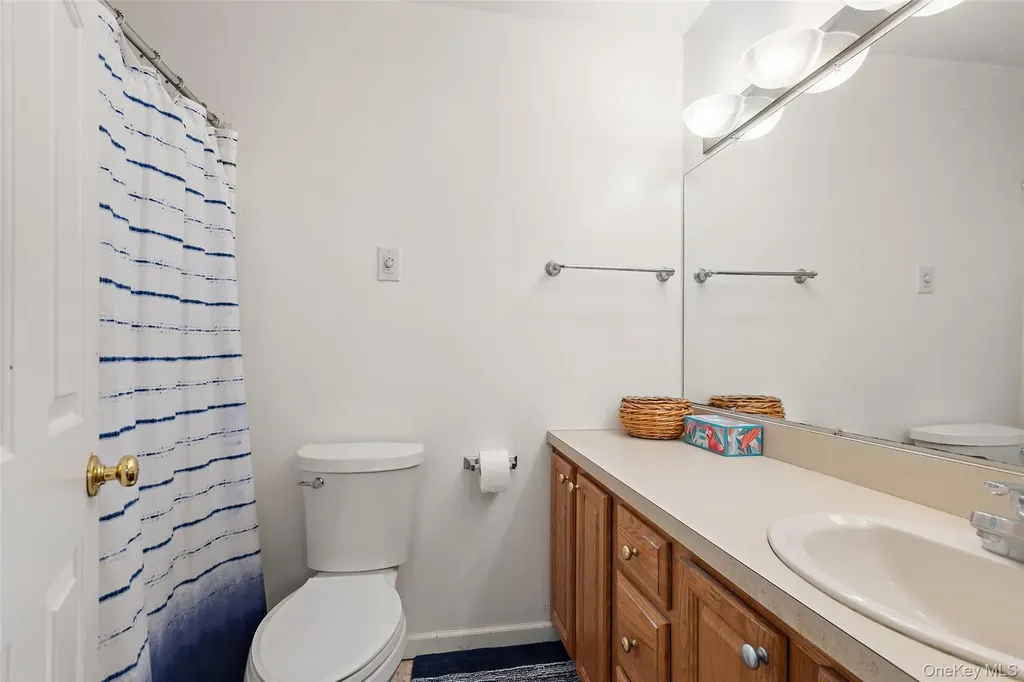 10 Andreas Court Holmes NY 12531