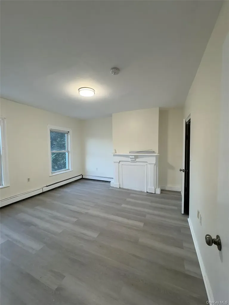 11 Lafayette Place Yonkers NY 10701