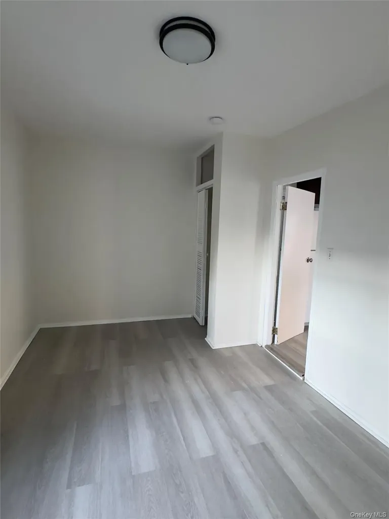 11 Lafayette Place Yonkers NY 10701