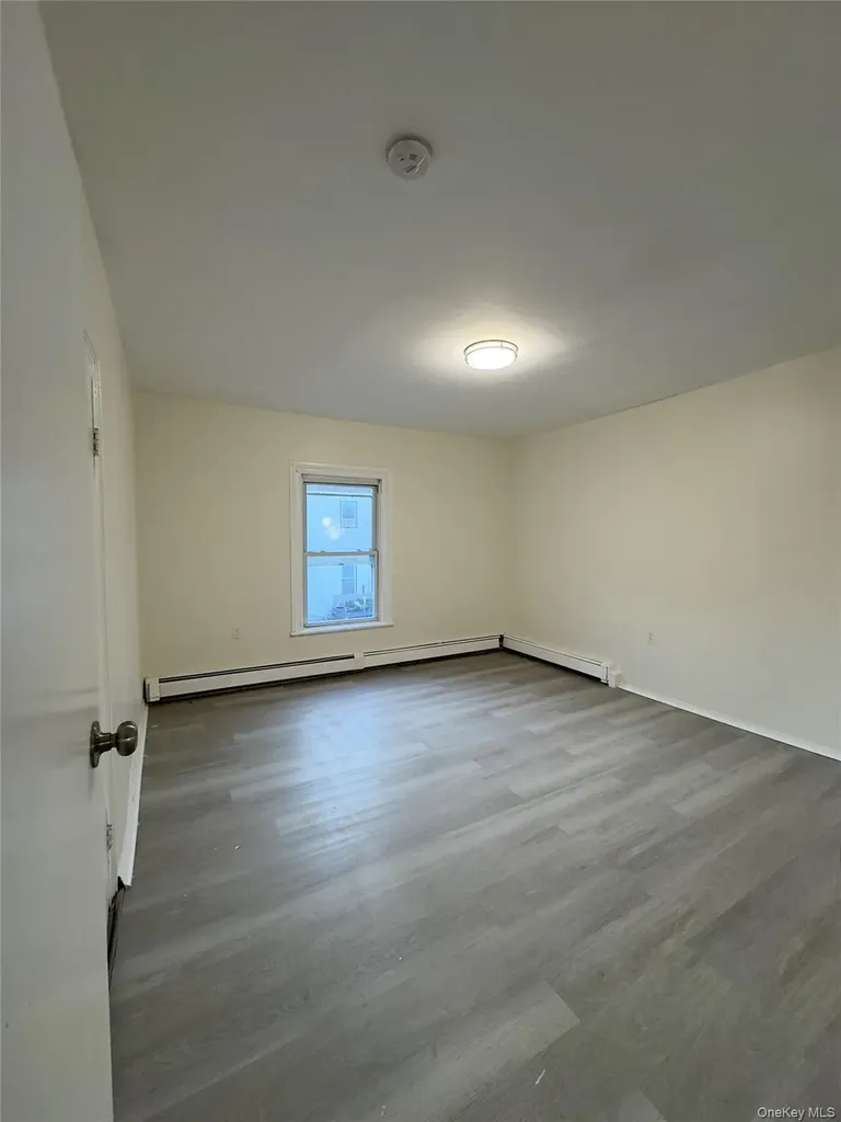 11 Lafayette Place Yonkers NY 10701