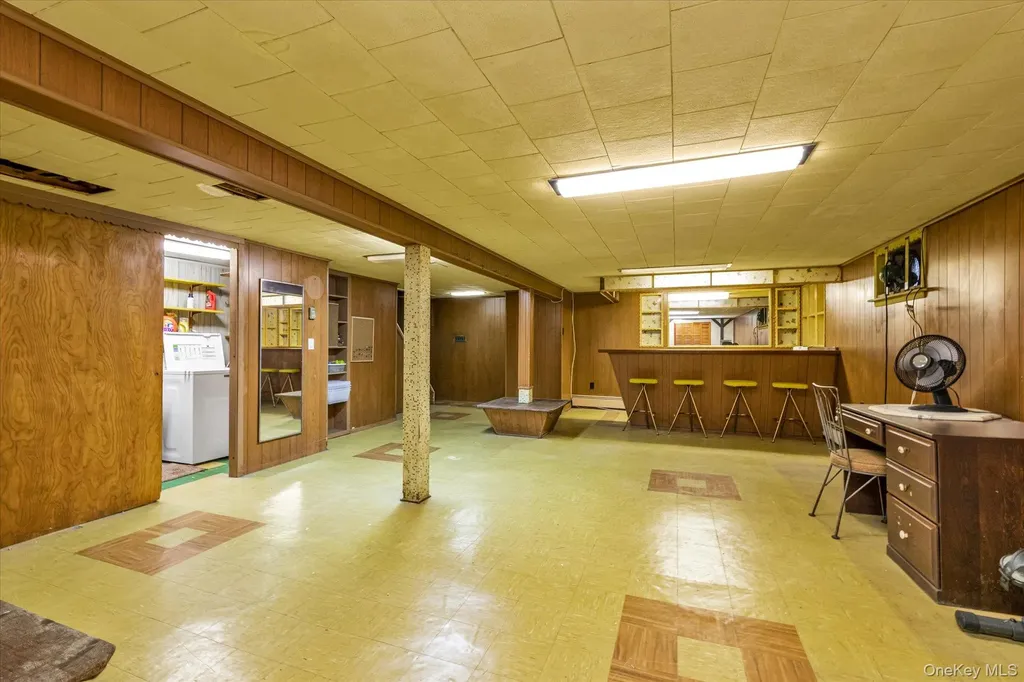 1280 Arlington Avenue Elmont NY 11003