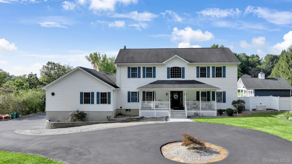 8 Roosa Road Wallkill NY 12589
