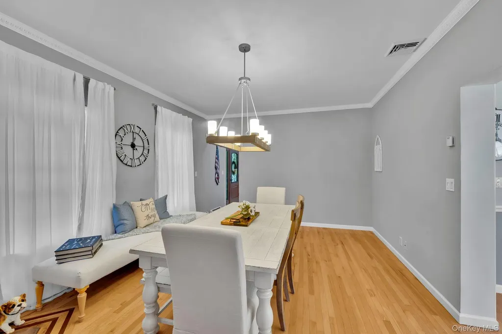 8 Roosa Road Wallkill NY 12589