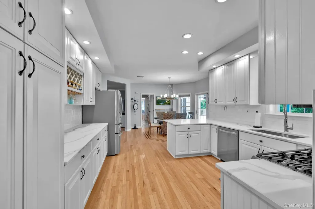 8 Roosa Road Wallkill NY 12589
