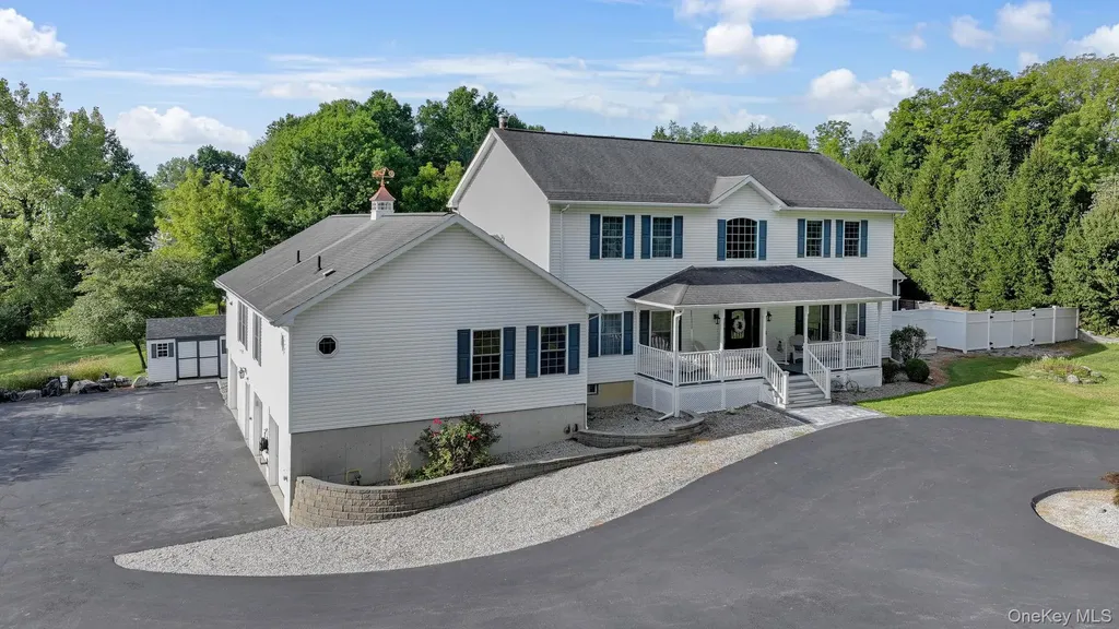 8 Roosa Road Wallkill NY 12589