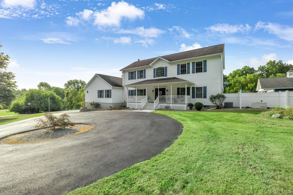 8 Roosa Road Wallkill NY 12589