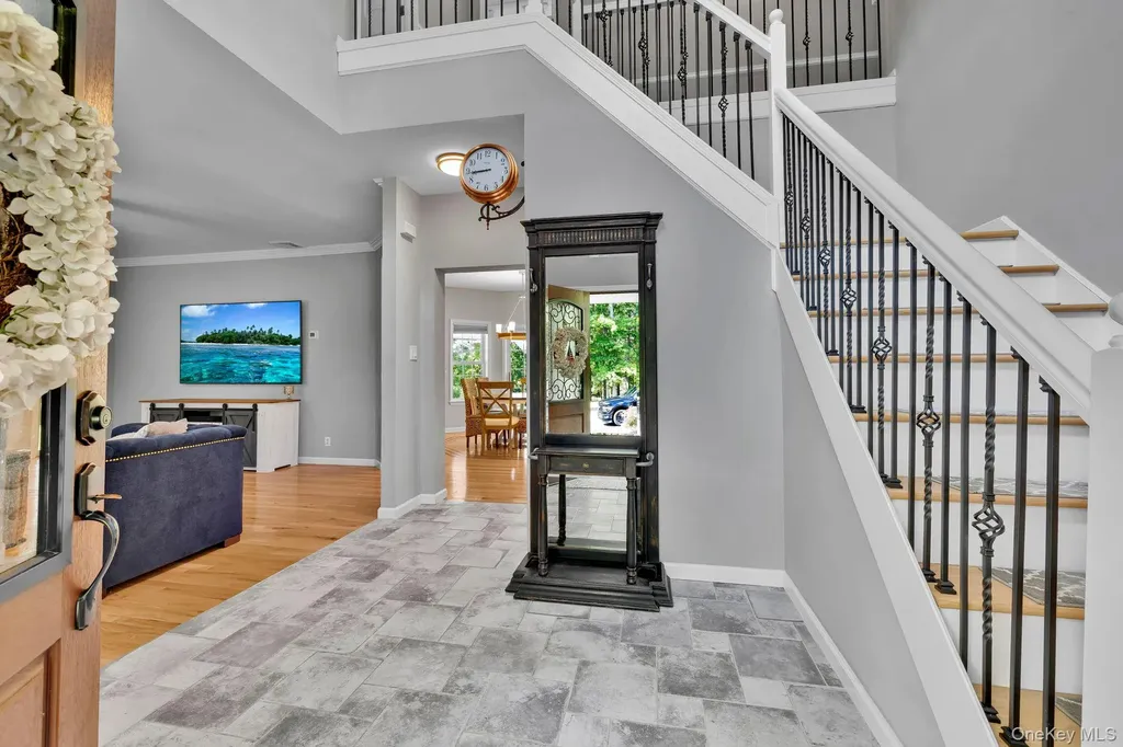 8 Roosa Road Wallkill NY 12589