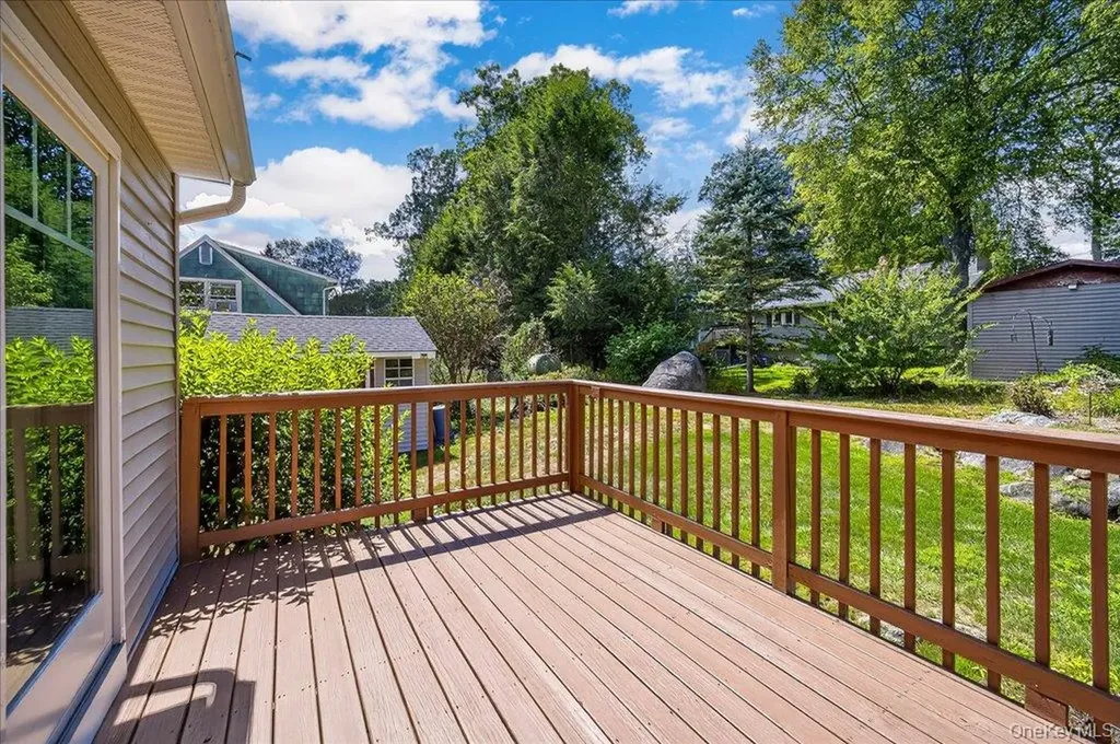 16 Overlin Road Patterson NY 12563