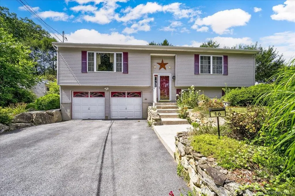 16 Overlin Road Patterson NY 12563