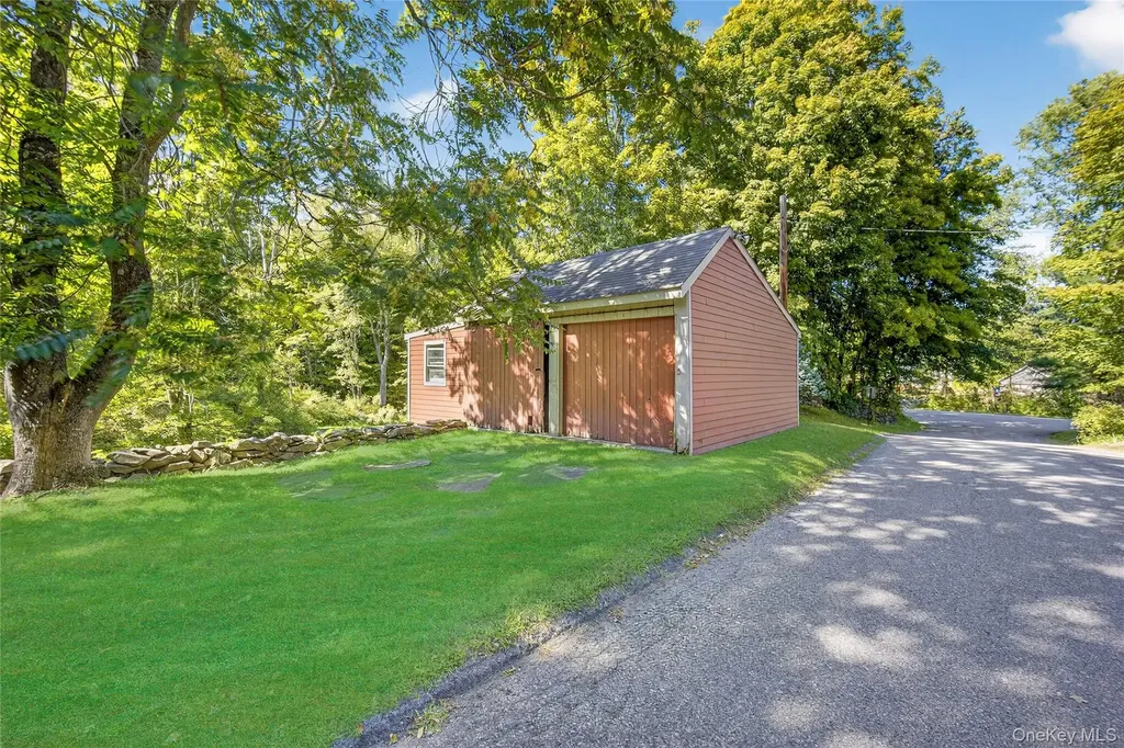 146 Forest Drive Hyde Park NY 12538