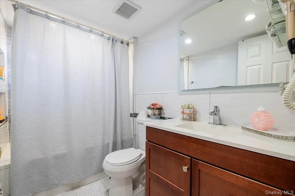 50 Haven Avenue Valley Stream NY 11580