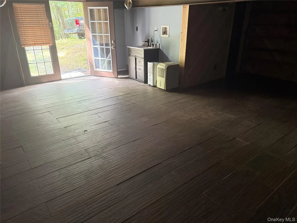 35 Oneida Trail Glen Spey NY 12737