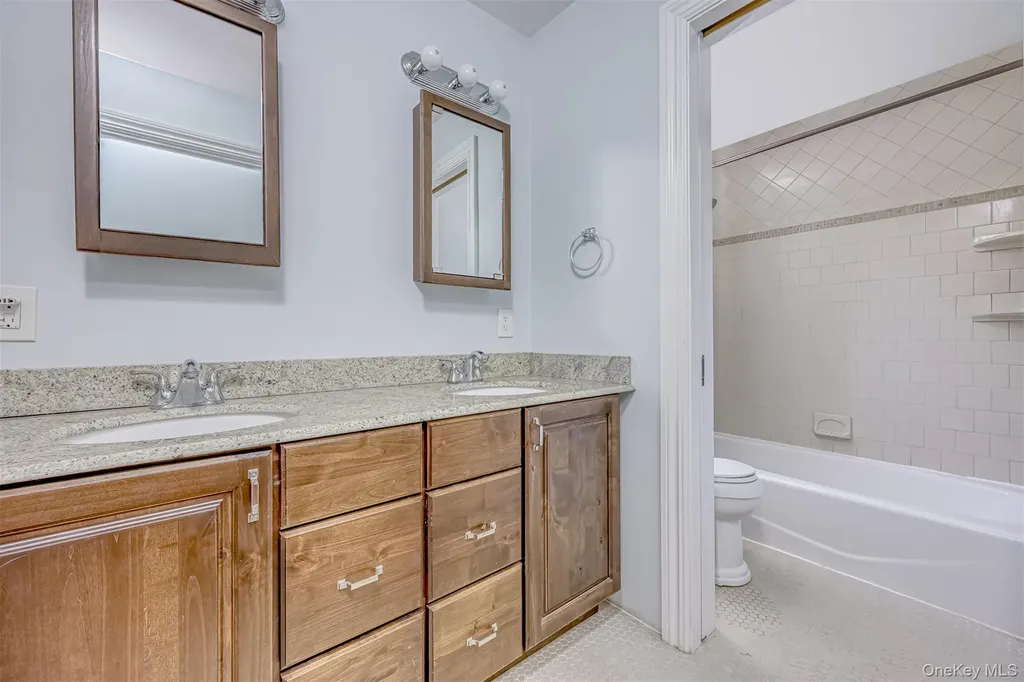 5 Lake Road Suffern NY 10901