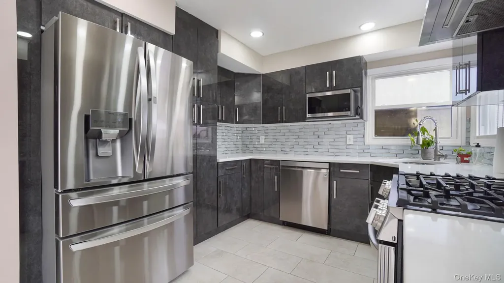 973 Sheldon Avenue Staten Island NY 10309