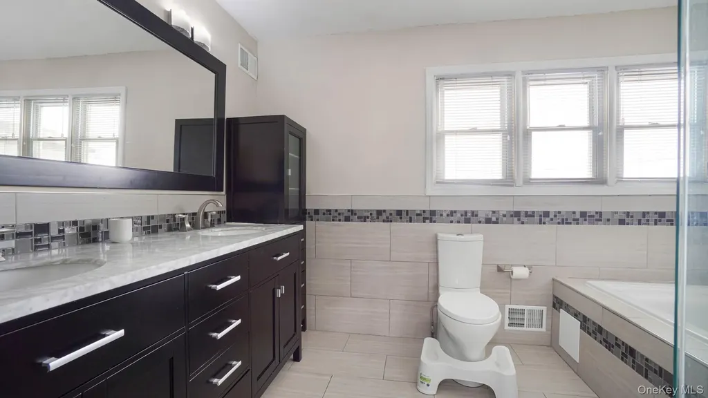 973 Sheldon Avenue Staten Island NY 10309