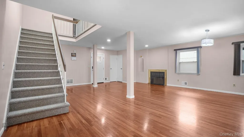 973 Sheldon Avenue Staten Island NY 10309