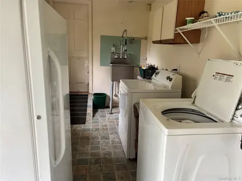 1145 Major Pond Road Orient NY 11957