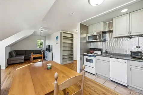 1145 Major Pond Road Orient NY 11957