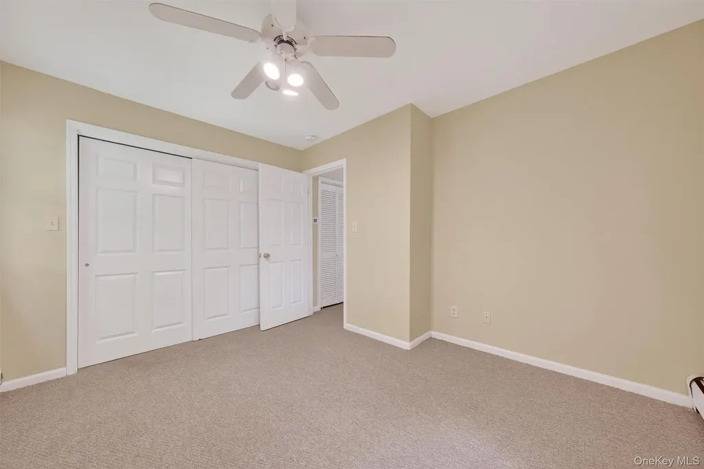 4 Knolls Road Poughkeepsie NY 12601
