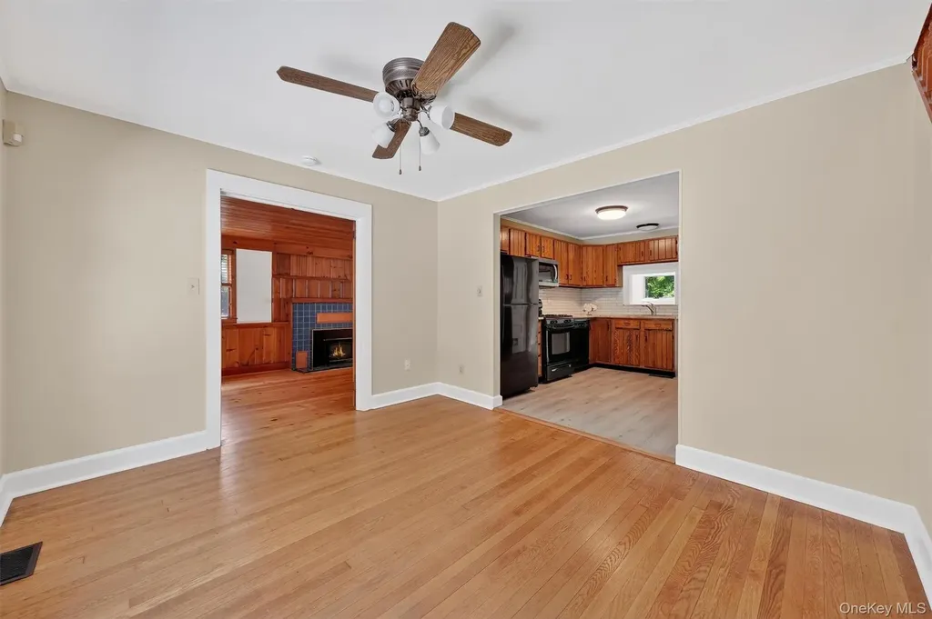 4 Knolls Road Poughkeepsie NY 12601