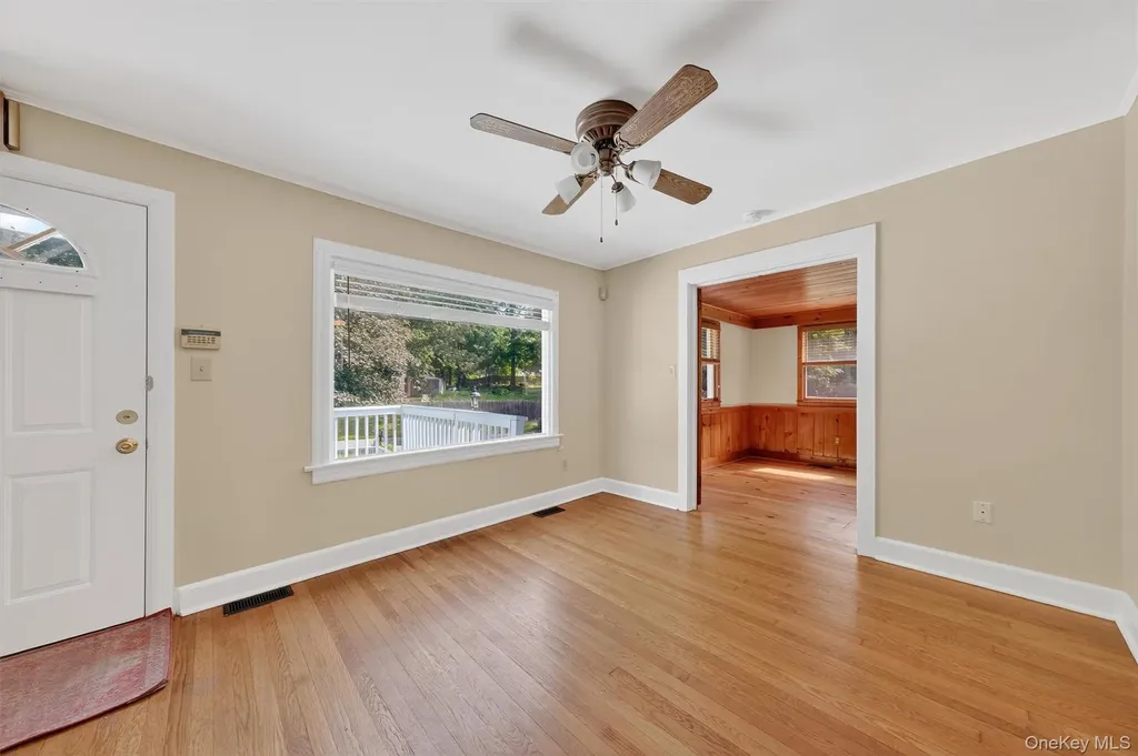 4 Knolls Road Poughkeepsie NY 12601