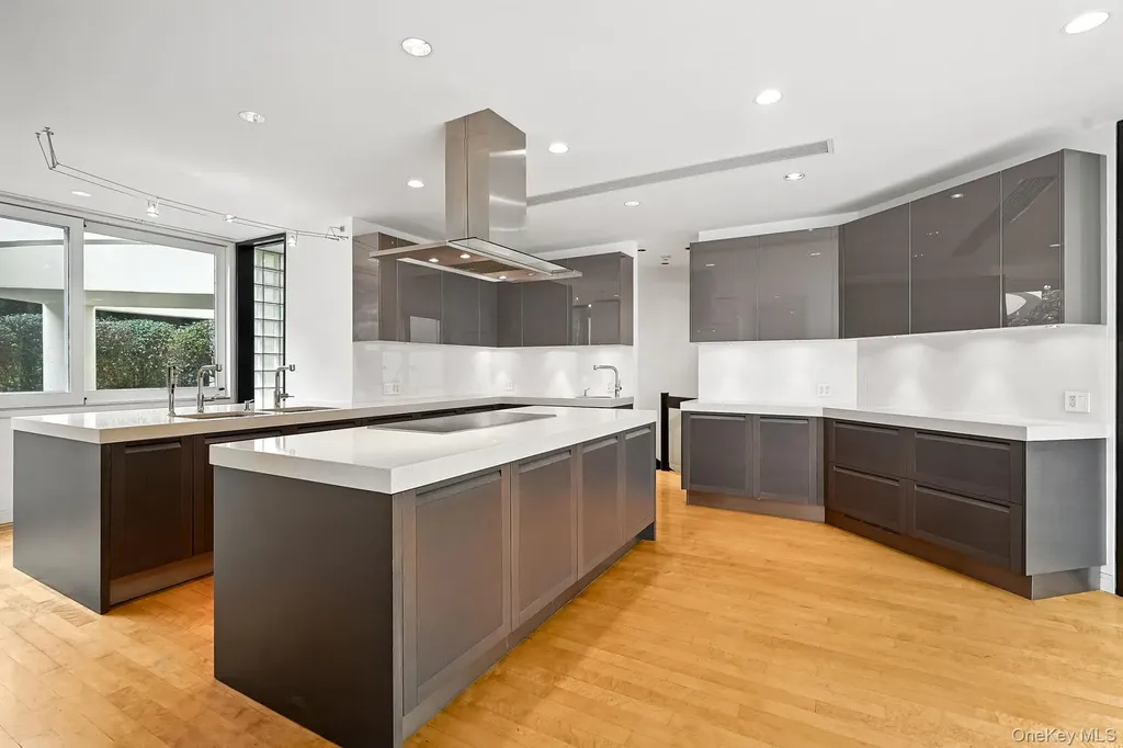 20 Bessel Lane Chappaqua NY 10514