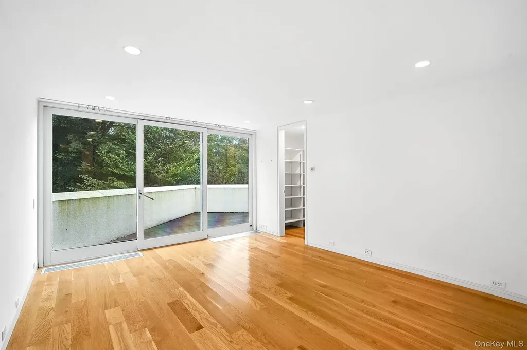 20 Bessel Lane Chappaqua NY 10514