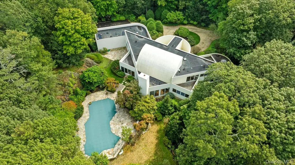 20 Bessel Lane Chappaqua NY 10514