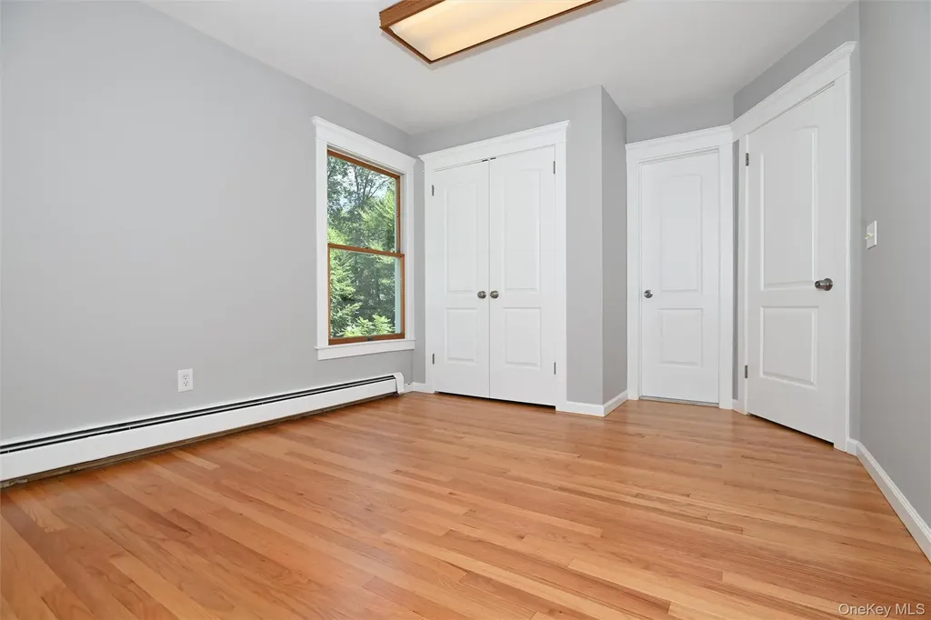 5 Watergate Drive Amawalk NY 10501