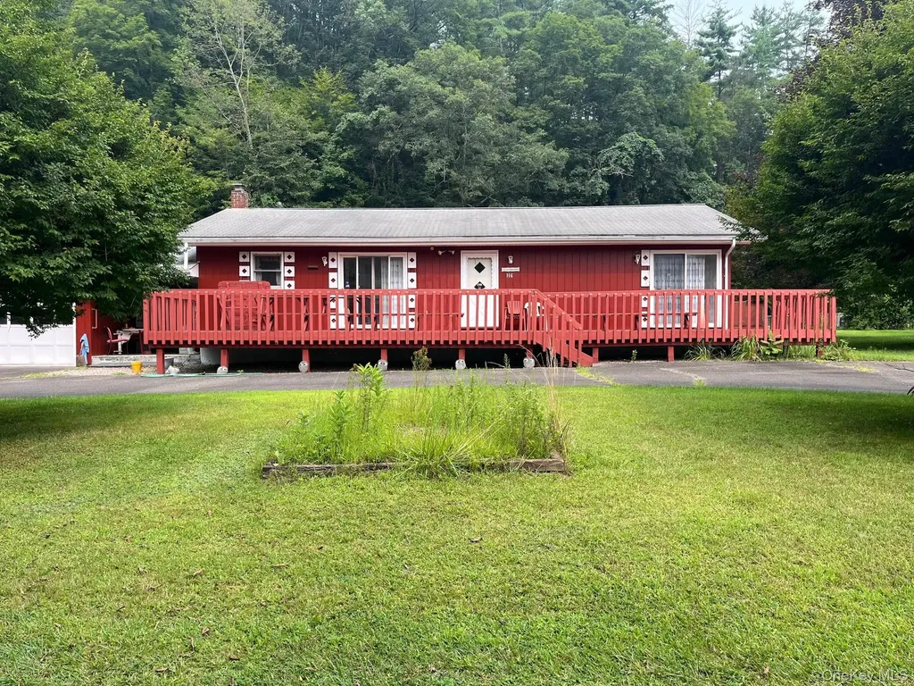 116 Nissenbaum Drive Spring Glen NY 12428