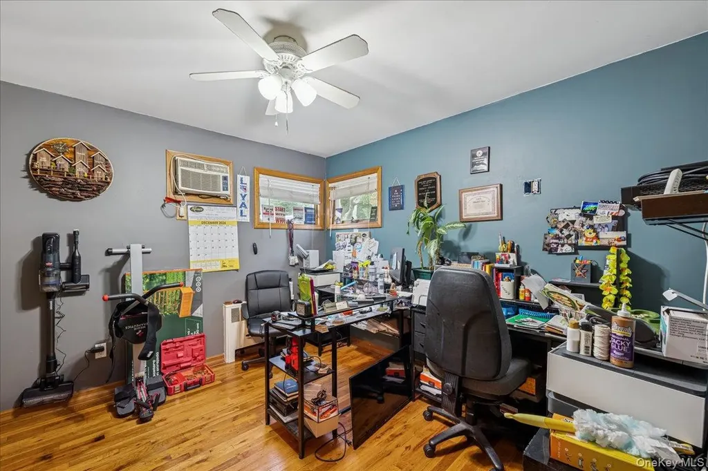 27 Mell Drive North Babylon NY 11703