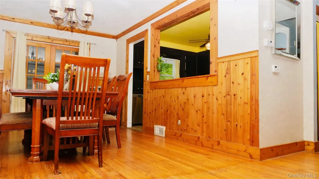 43 Cardinal Road Hyde Park NY 12538