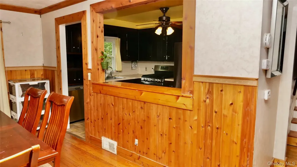43 Cardinal Road Hyde Park NY 12538