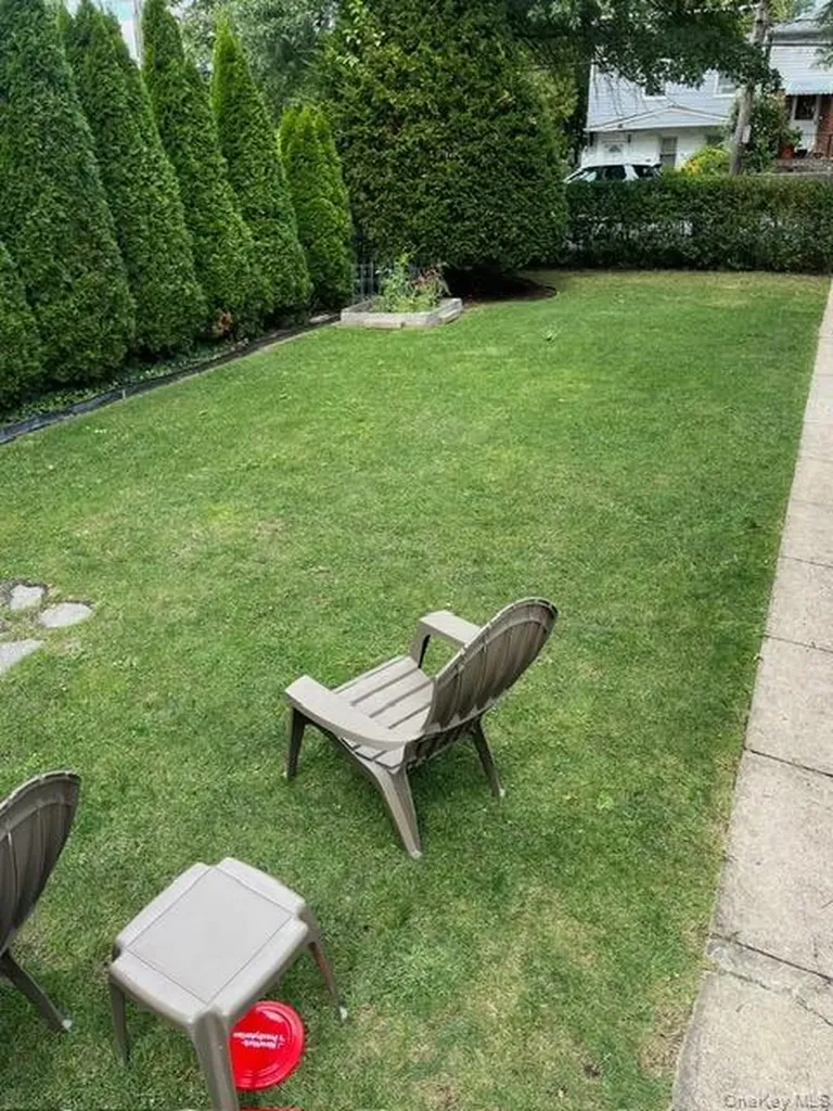 108 E Devonia Avenue Mount Vernon NY 10552