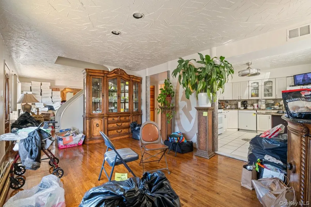 51 State Street Valley Stream NY 11580
