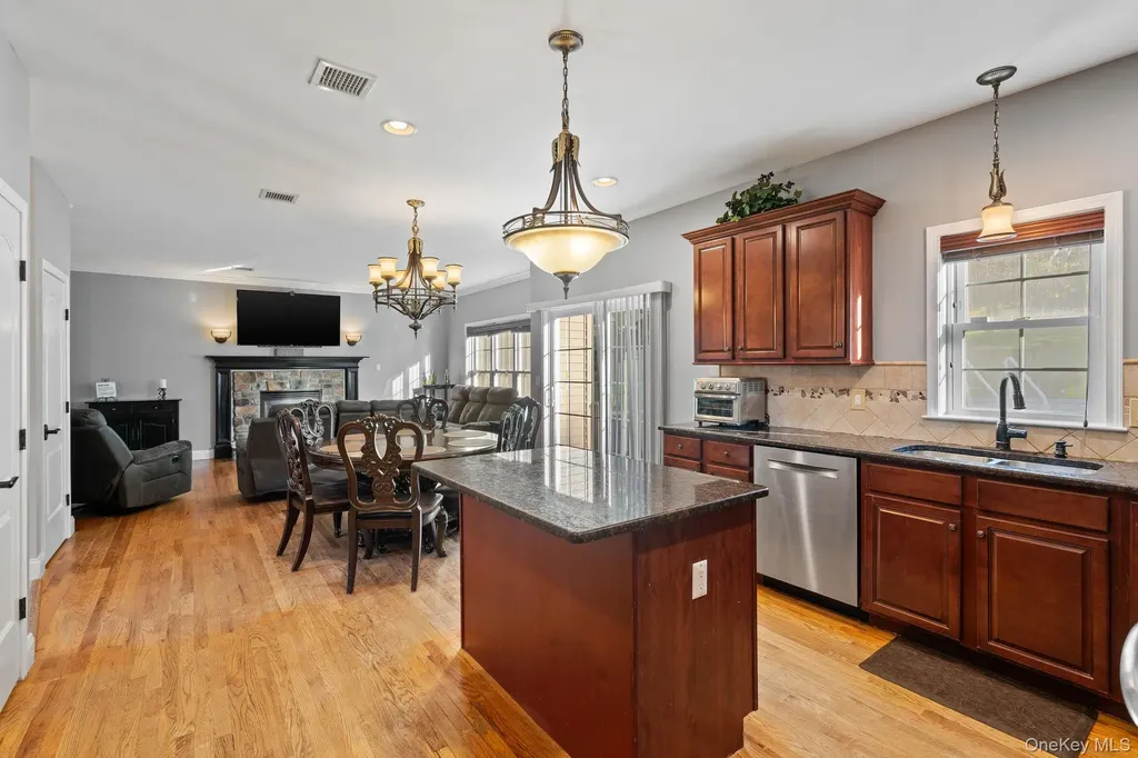 4 Makan Road Monroe NY 10950