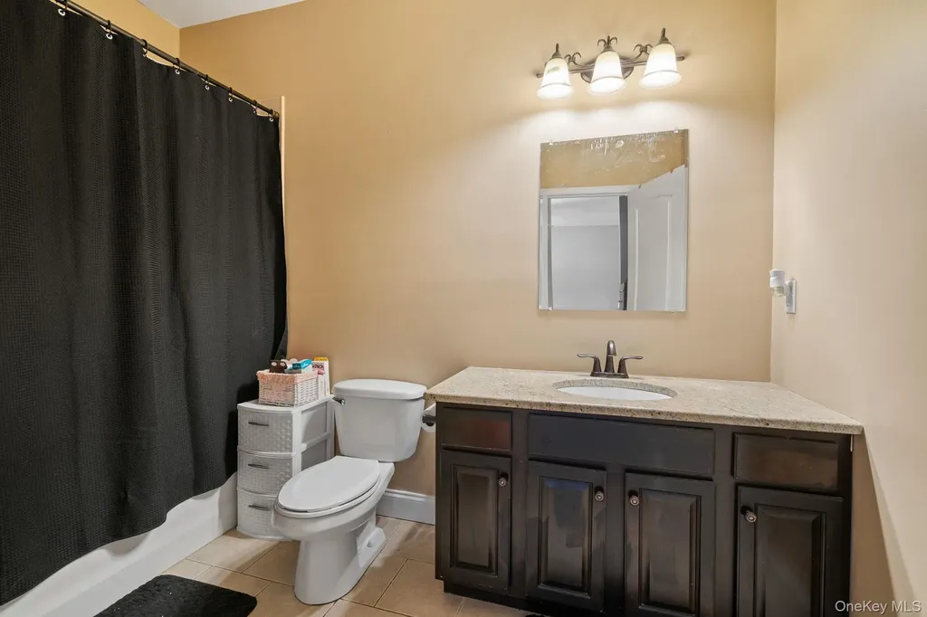 4 Makan Road Monroe NY 10950
