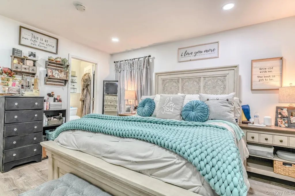 17 Pine Court Middletown NY 10941