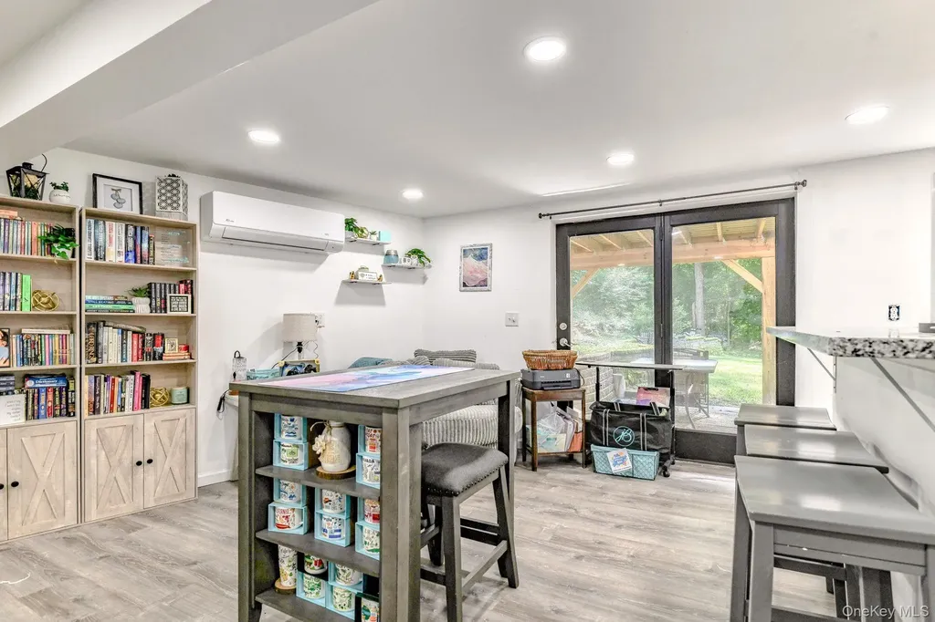 17 Pine Court Middletown NY 10941
