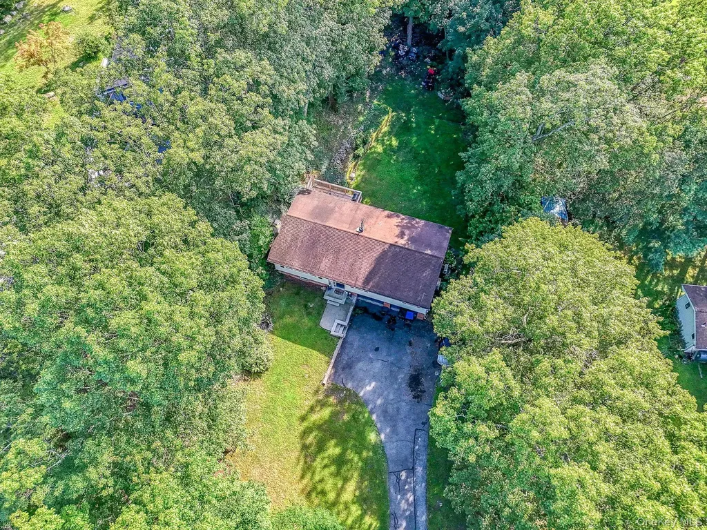 17 Pine Court Middletown NY 10941