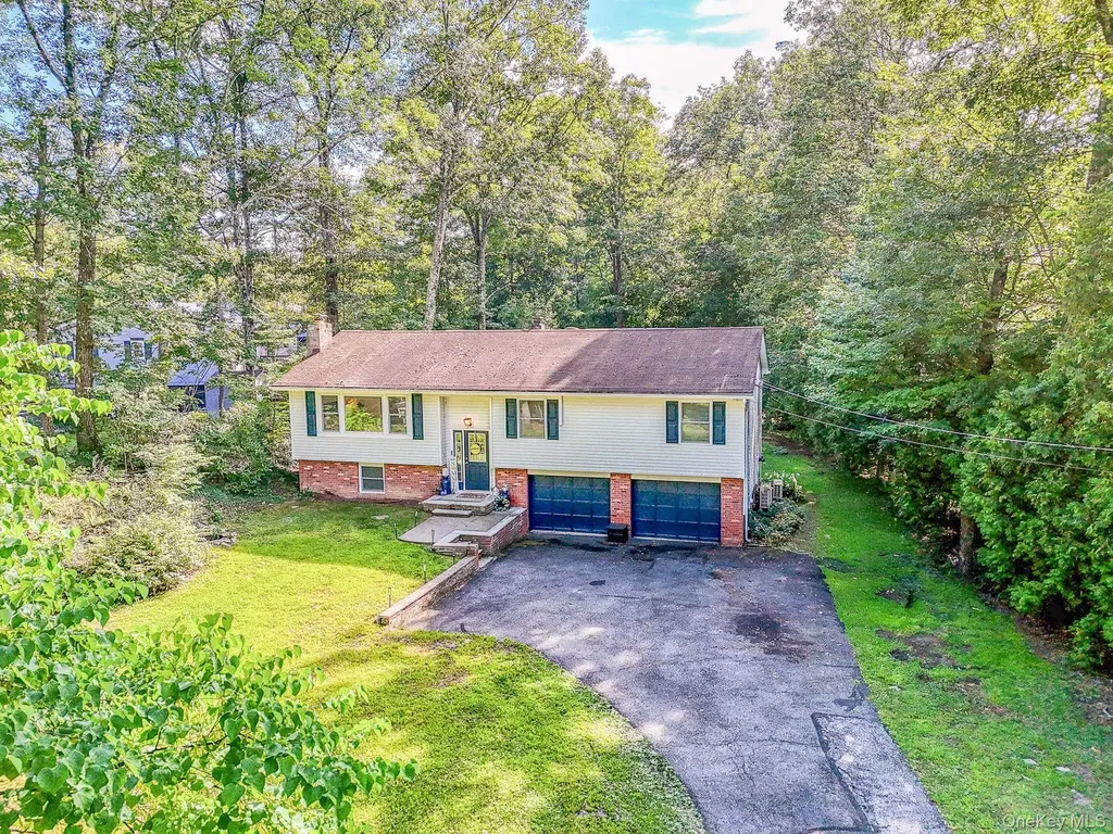 17 Pine Court Middletown NY 10941
