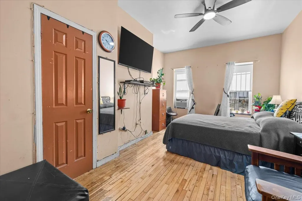 124 Grove Street Brooklyn NY 11221