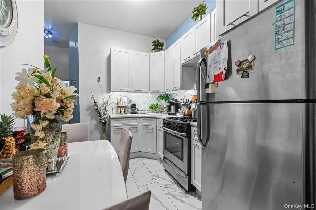 124 Grove Street Brooklyn NY 11221