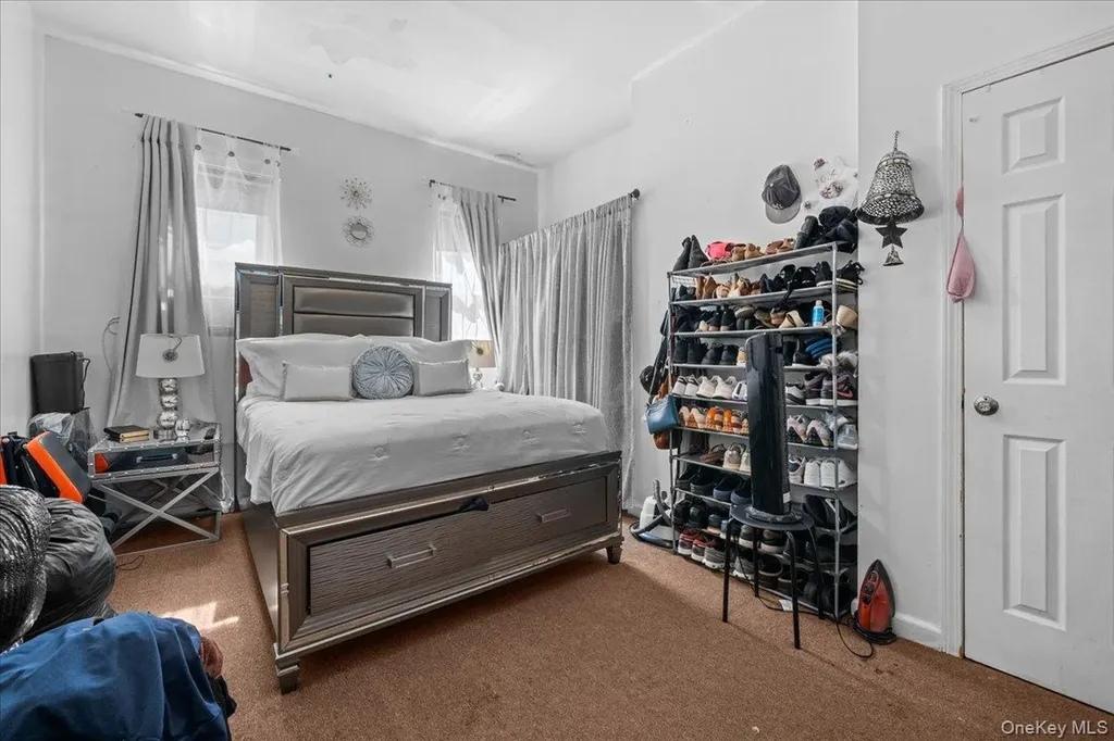 124 Grove Street Brooklyn NY 11221