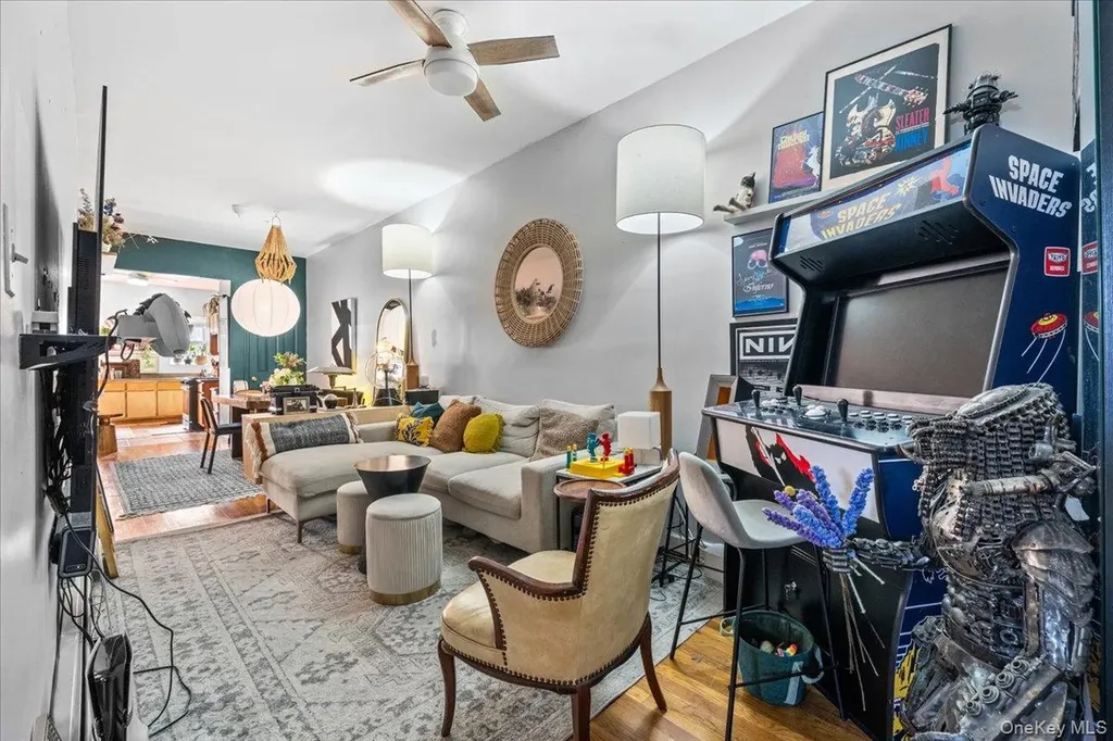 124 Grove Street Brooklyn NY 11221