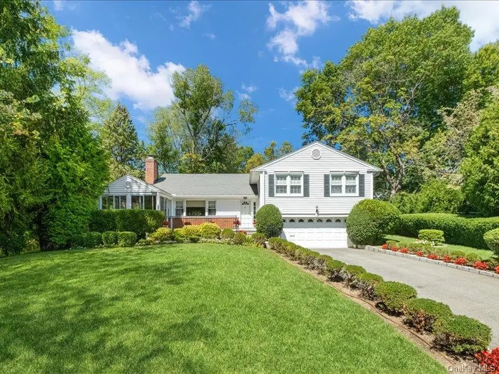 40 Cerreta Lane Scarsdale NY 10583